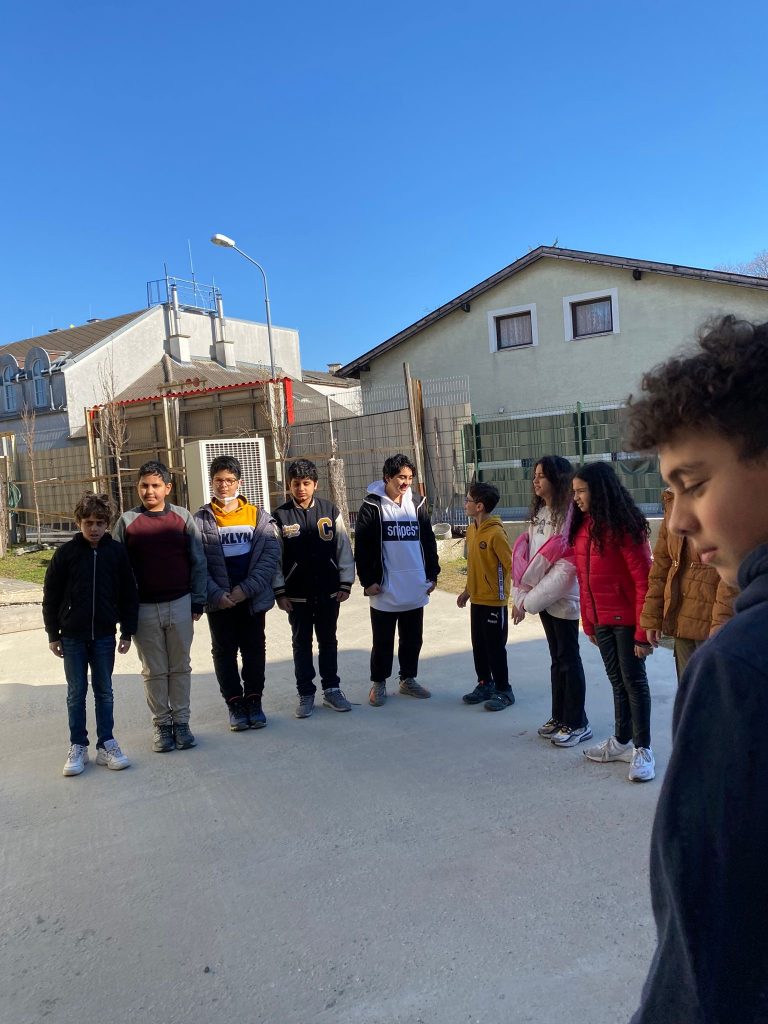 bf9b1049-7be5-483e-9779-bba4bea6b202